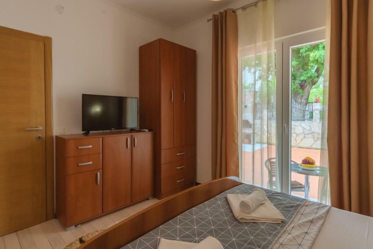 Villa Sunny Hill Budva Bagian luar foto