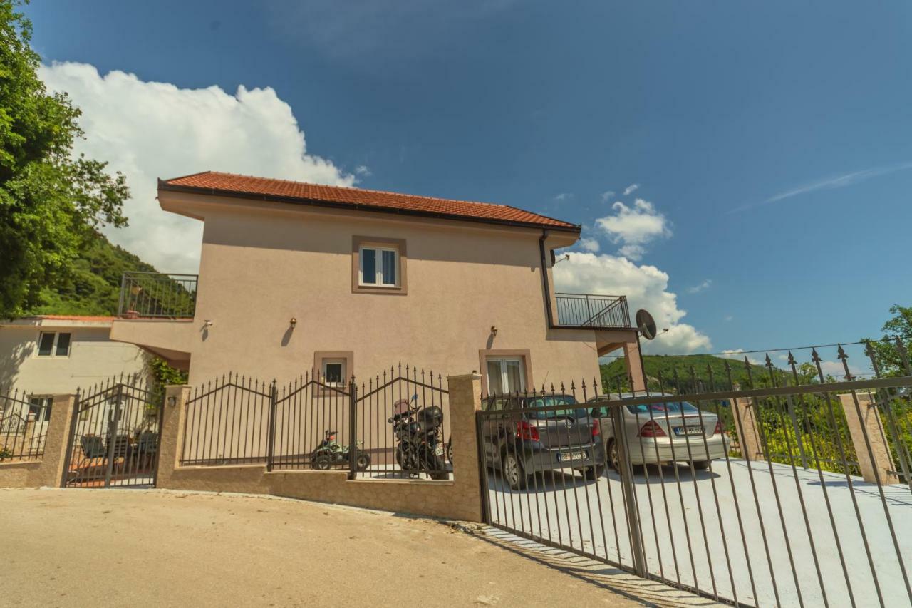 Villa Sunny Hill Budva Bagian luar foto