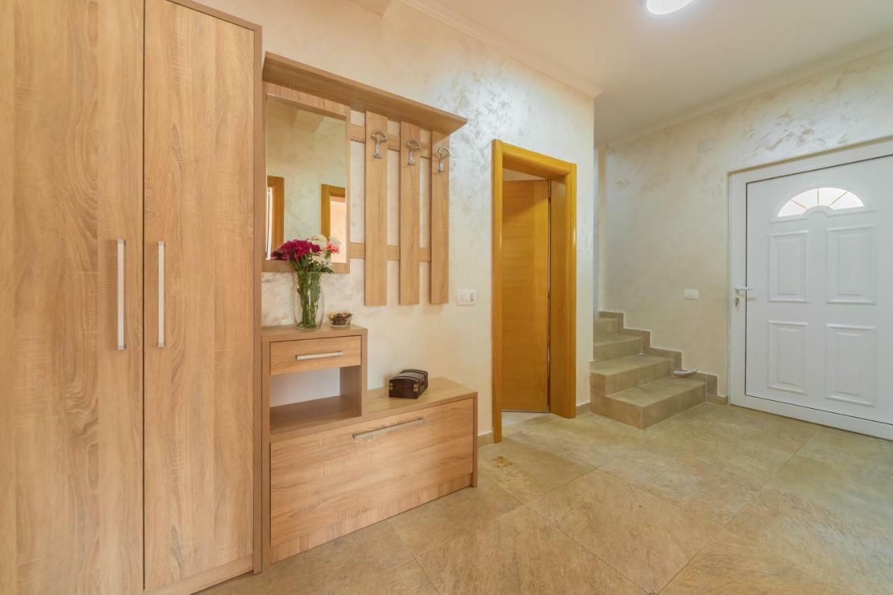 Villa Sunny Hill Budva Bagian luar foto